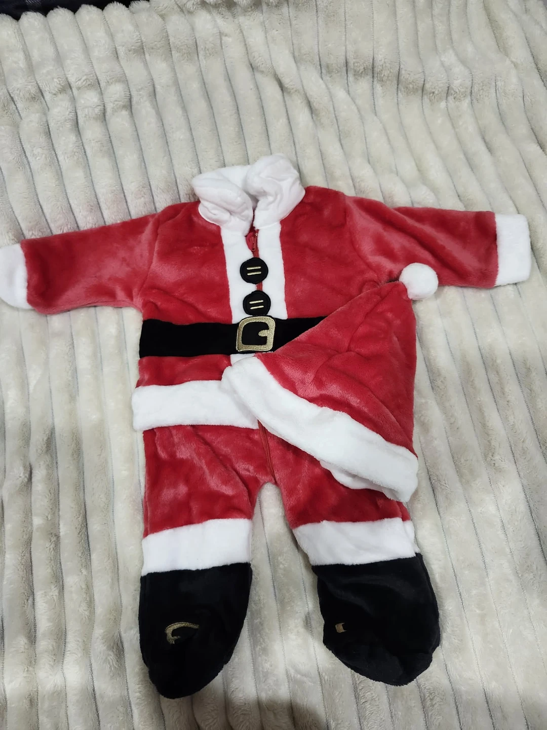 Baby Santa Costume for 0-6 Months - photo 3