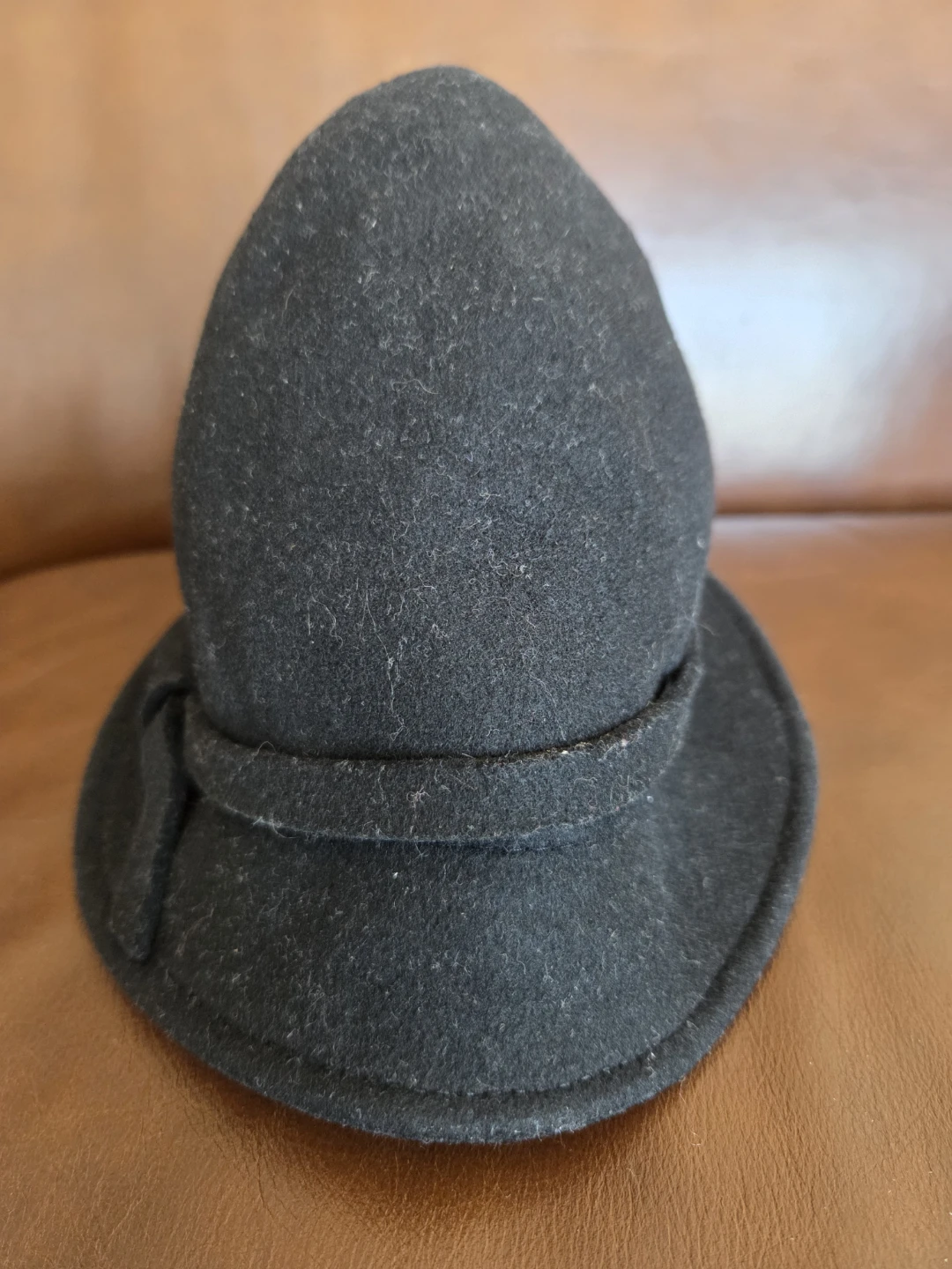 Black 100% Wool Hat - photo 2
