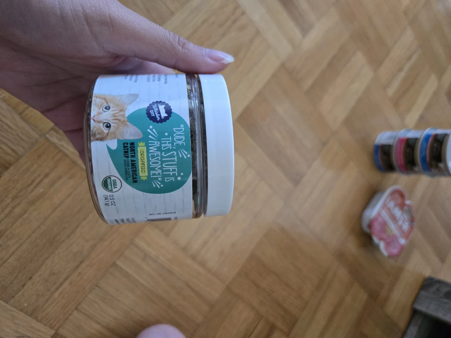 Cat Dry & Wet Foods, Cat Chew & Catnip - photo 4