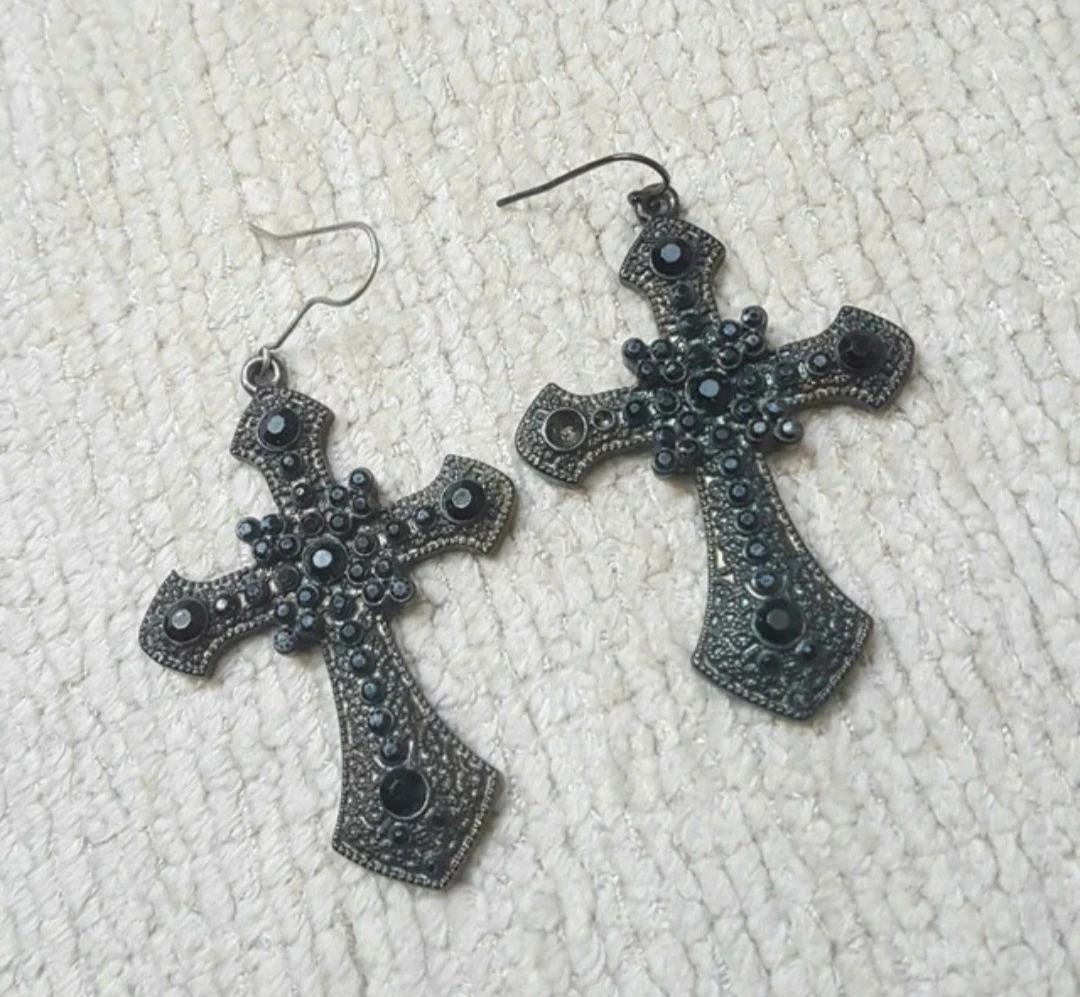 Dark Metal Black Rhinestone Cross Earrings