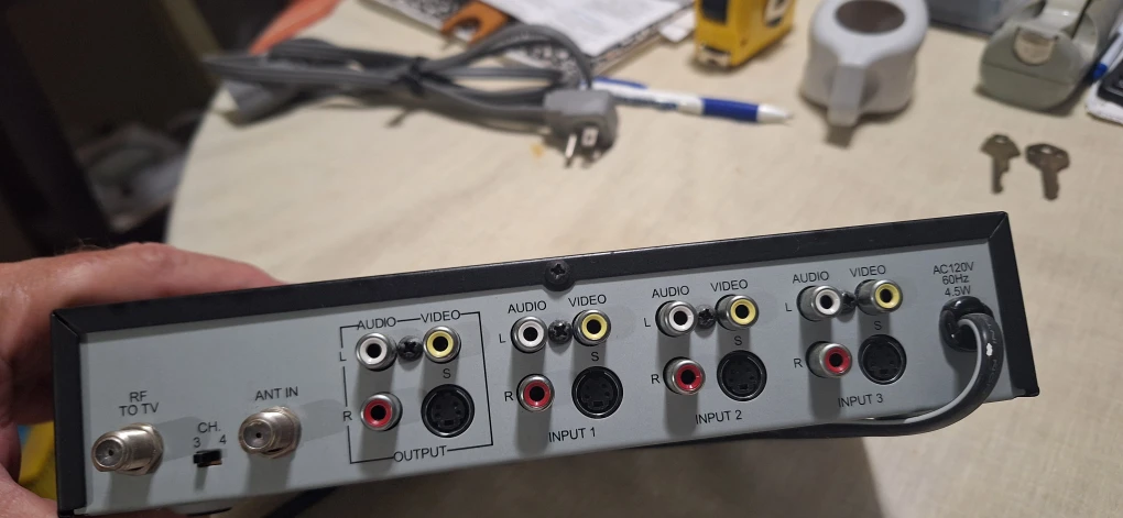 AV Audio Video Signal Switch Selector - photo 2