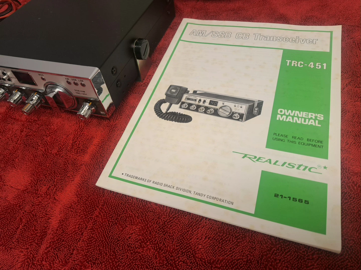 Realistic TRC-451 40 Channel CB - photo 4