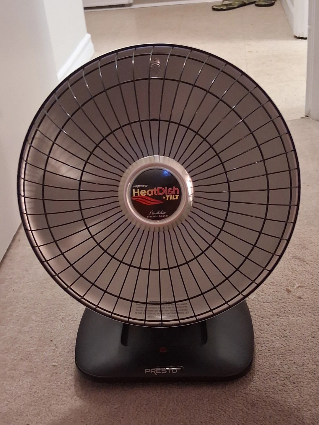 Presto HeatDish + Tilt Parabolic Electric Heater
