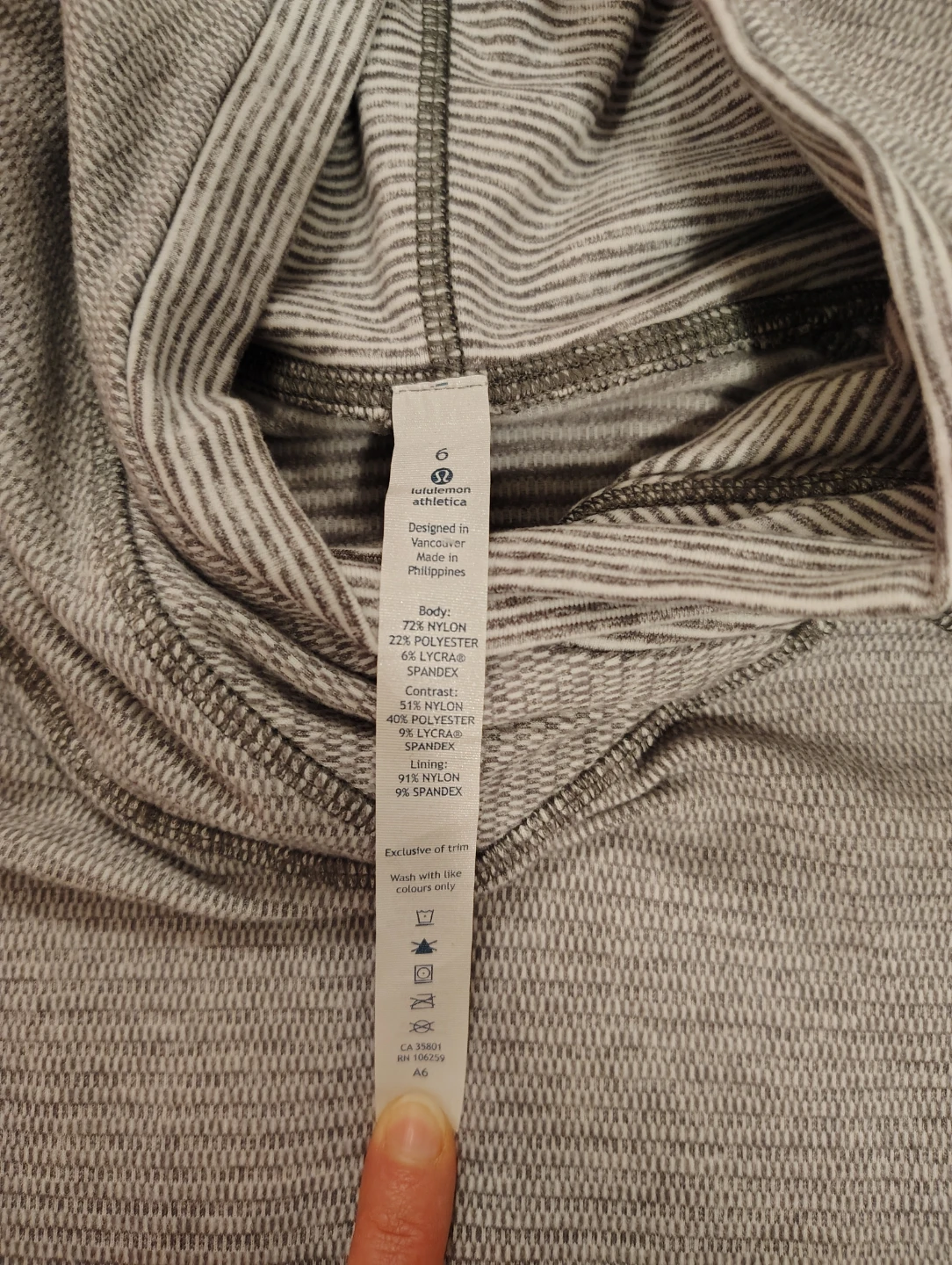 Lululemon hoodie + leggings in size 6 🖤 - photo 2