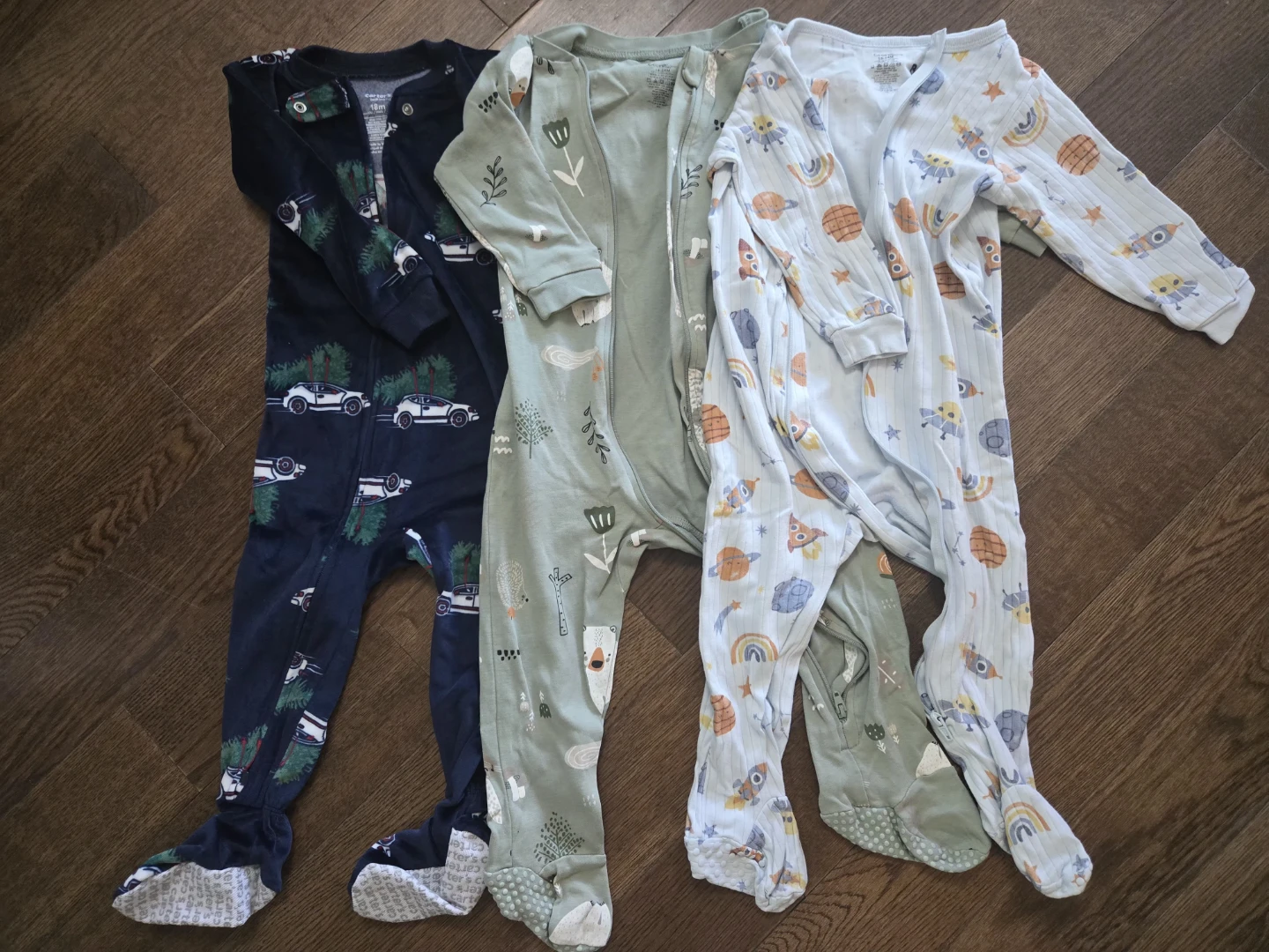 18-Month Clothing Bundle (4 Pieces)