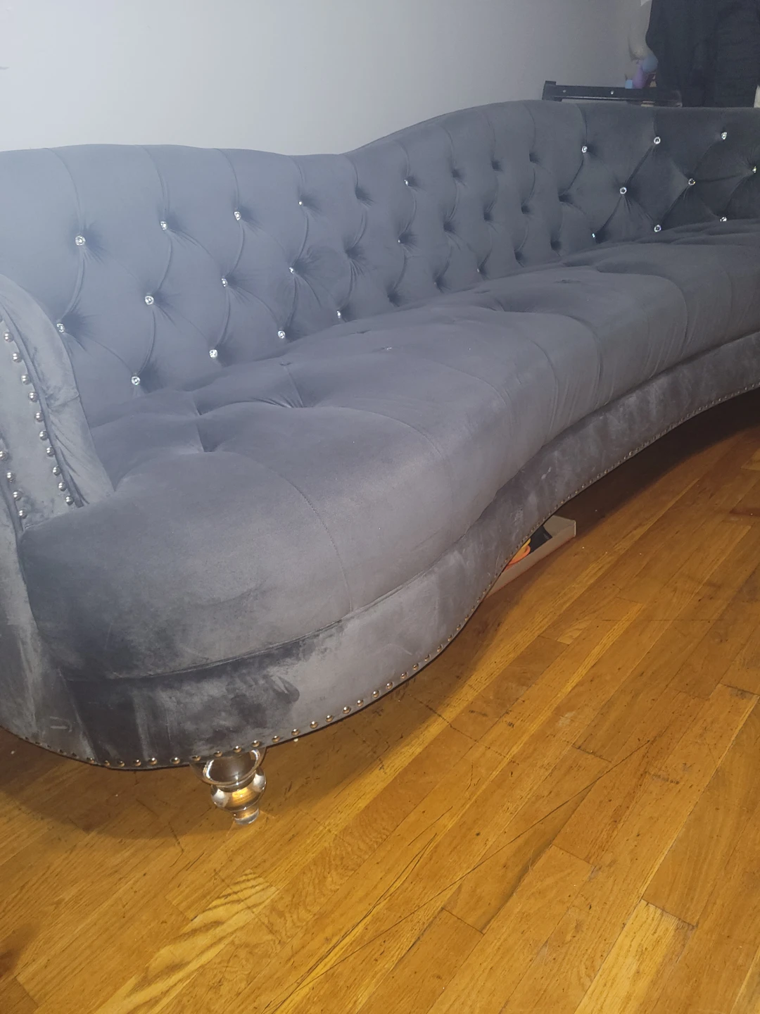 Gray Velvet Tufted Sofa - photo 2