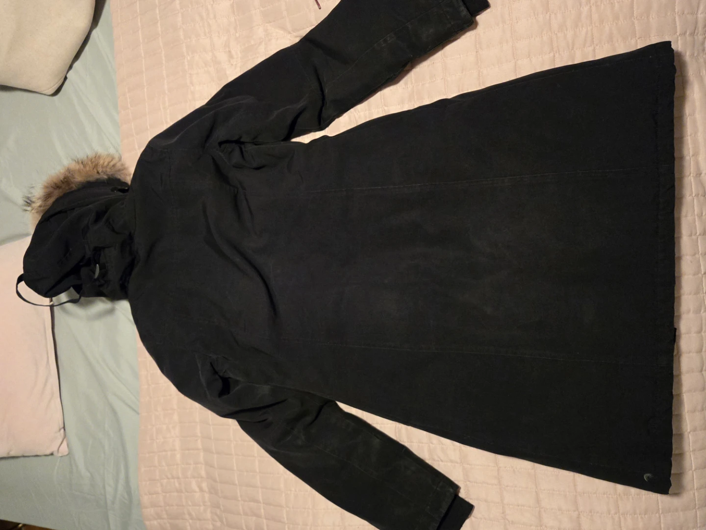 Canada Goose Black Parka - Kids Medium - photo 2
