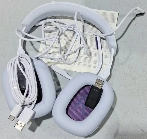 Logitech Astro A30 Wireless Gaming Headset White - photo 3