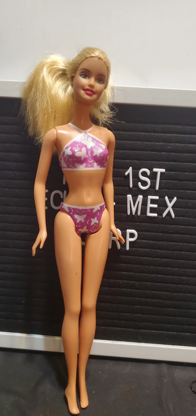 Vintage 1999 Mattel Barbie Doll