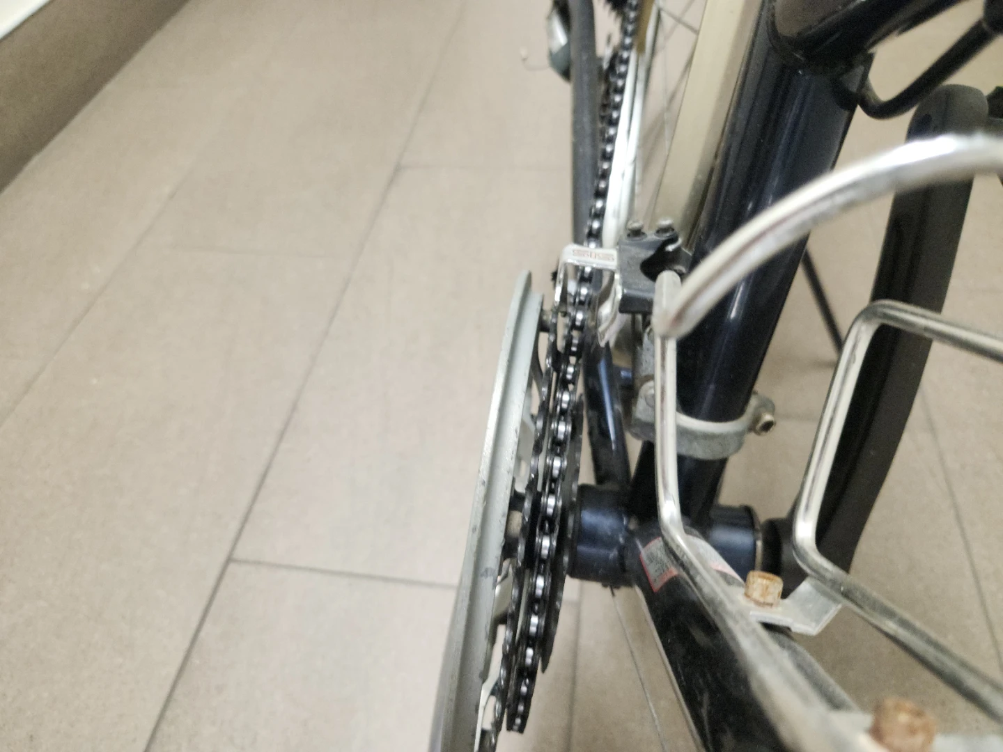 Trek Multitrack 700 Hybrid Bicycle - photo 5