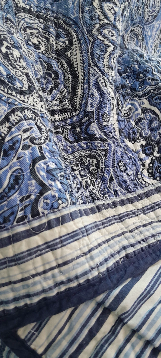 Traditions Collection Quilt Blue Paisley - photo 2
