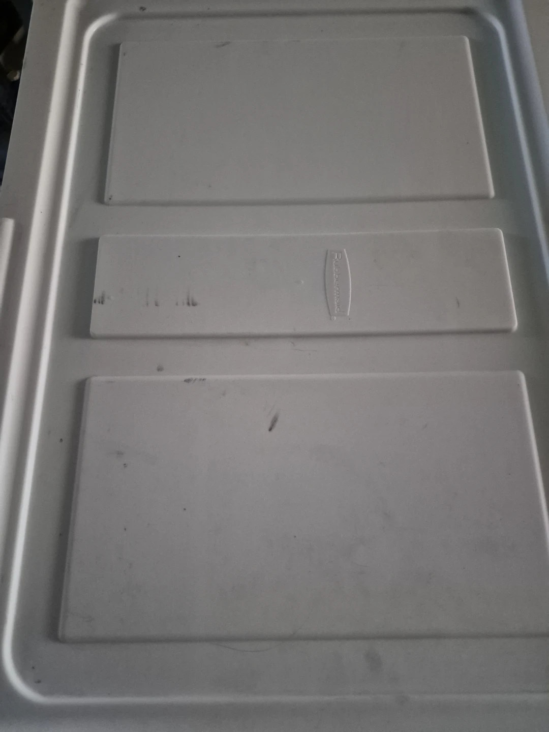 Rubbermaid 44 qt Clear Storage Bins - photo 2
