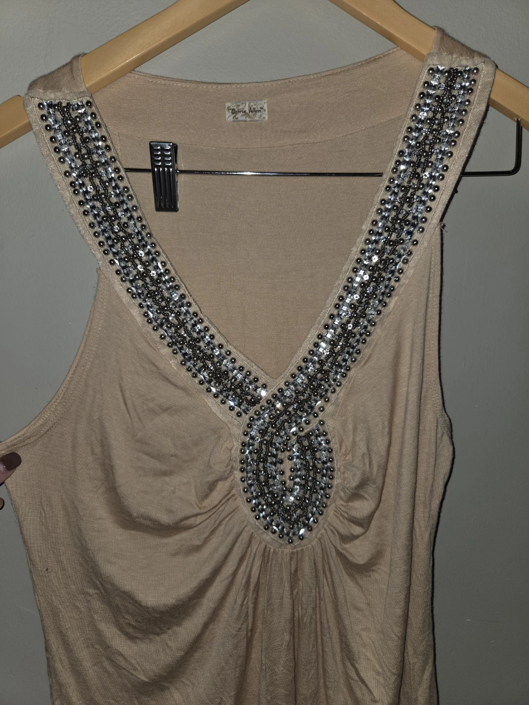 Carrie Allen beaded beige tank top - photo 3