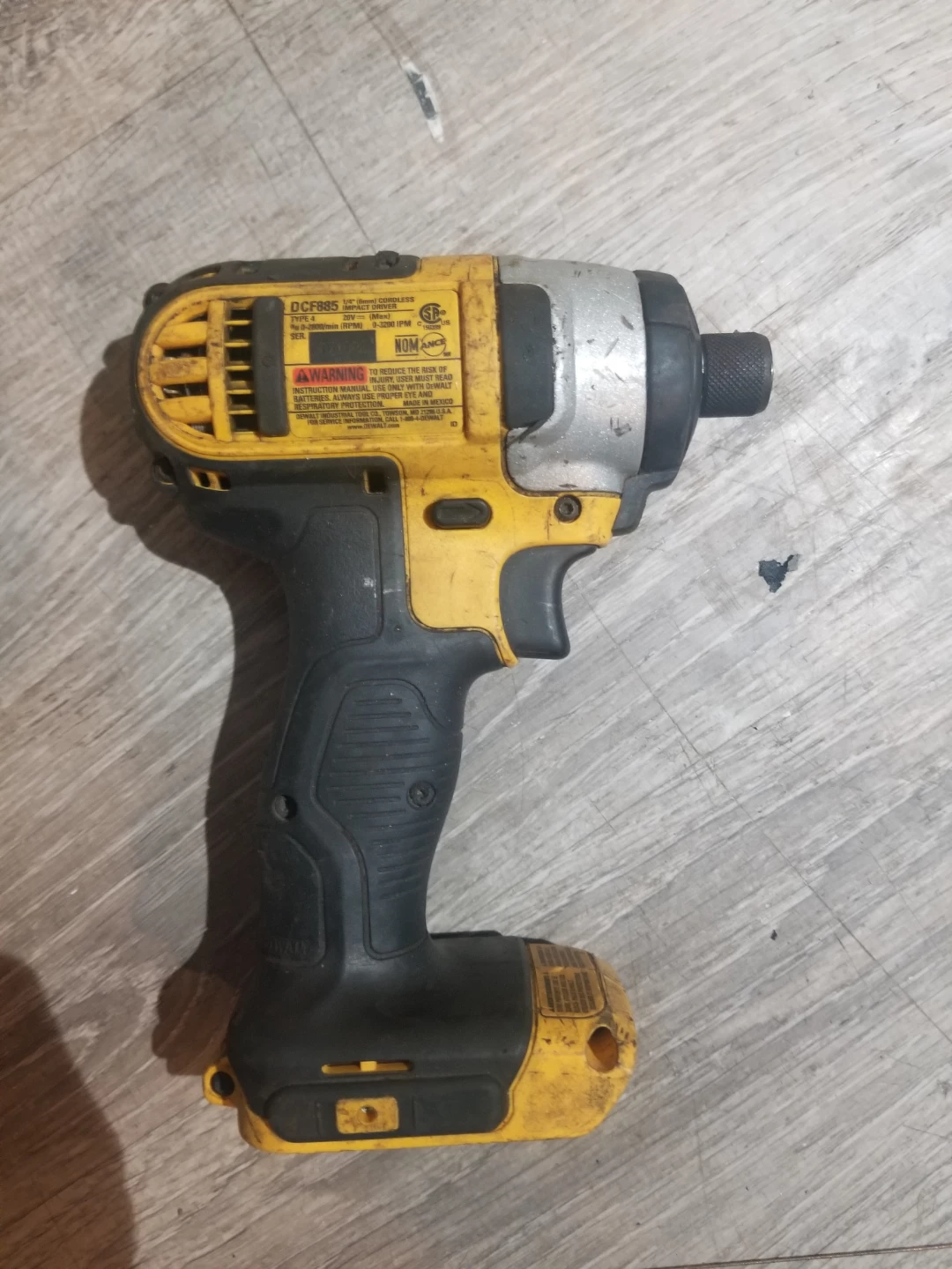 DEWALT DCF885 20V Max Cordless Impact Driver - photo 2