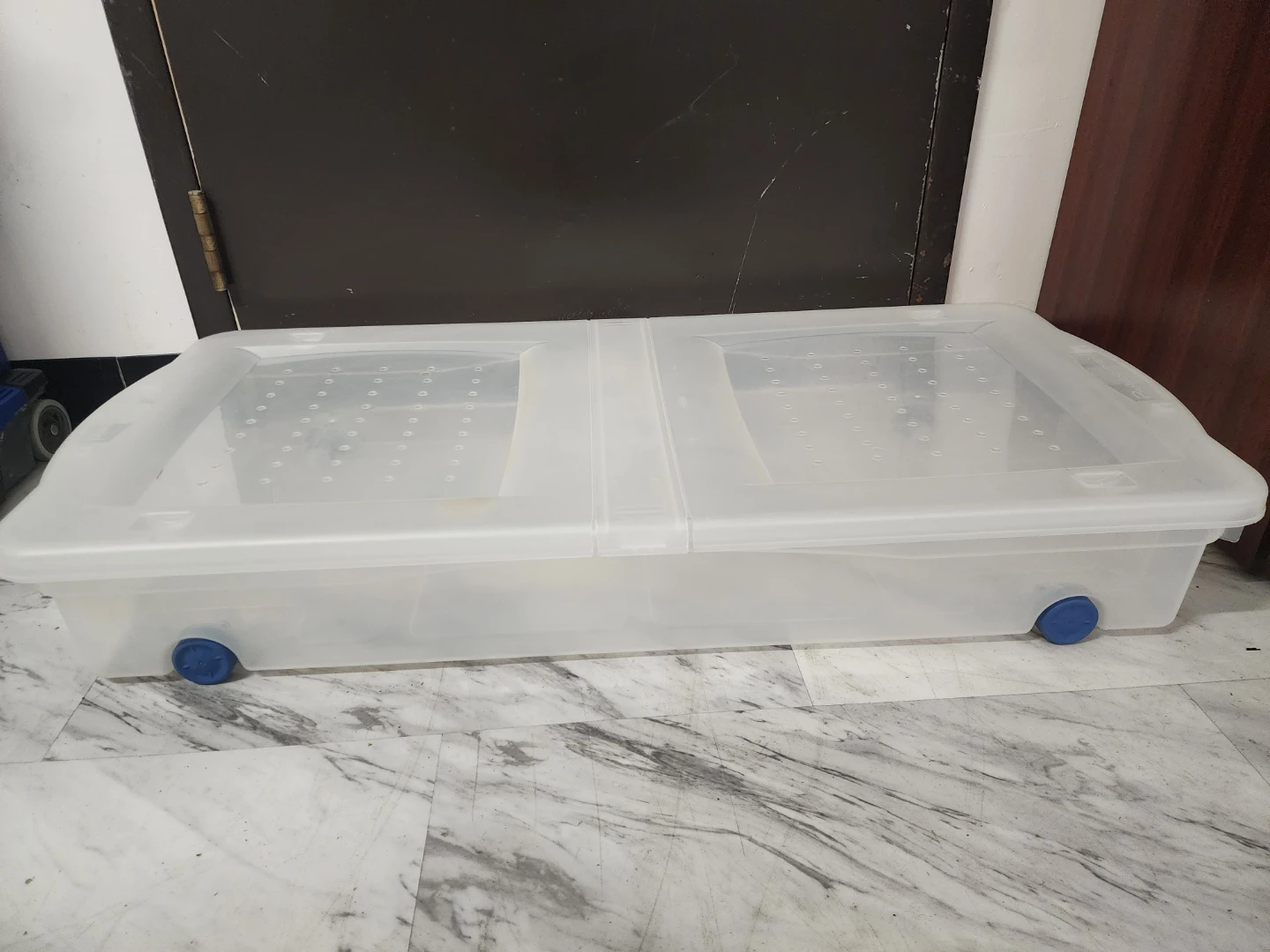Rubbermaid Slim Fit Wheeled Underbed Box - photo 4