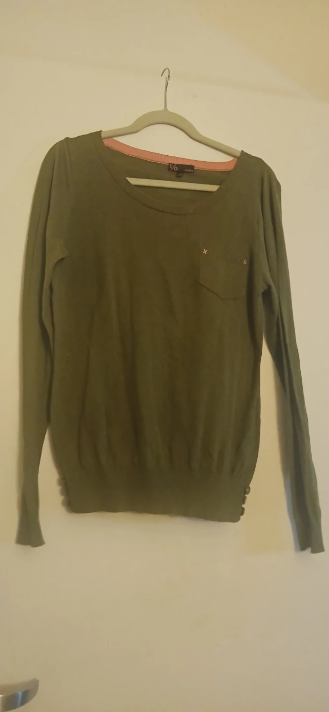 t/o Olive Green Long-Sleeve Sweater Large