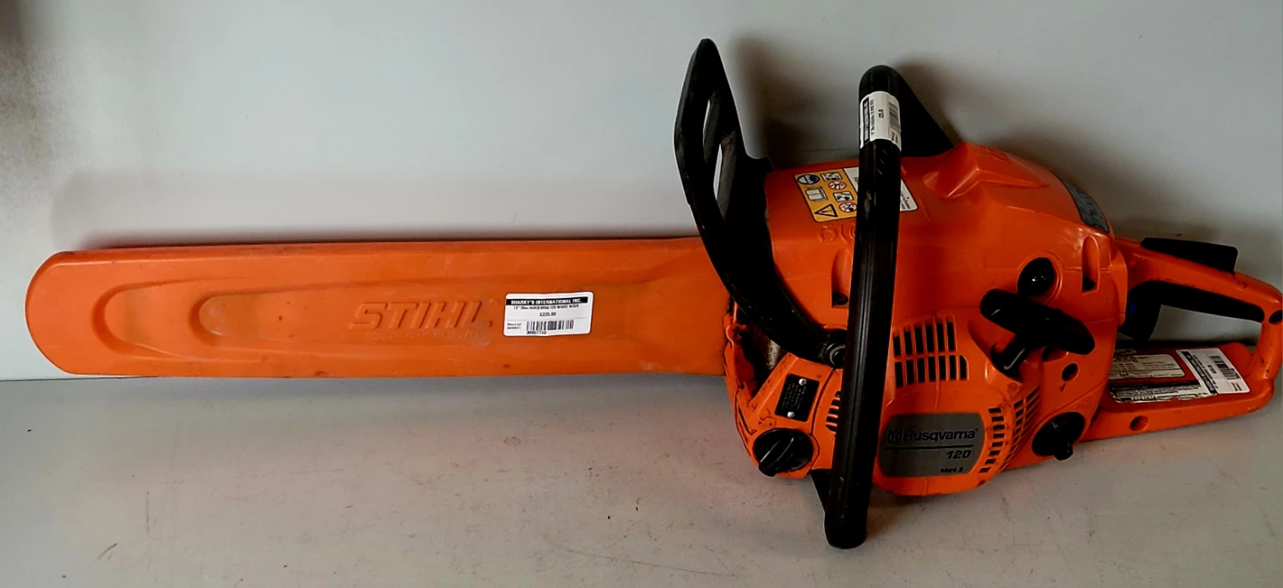 16" 38cc Husqvarna 120 Chainsaw  (30657749) - photo 2