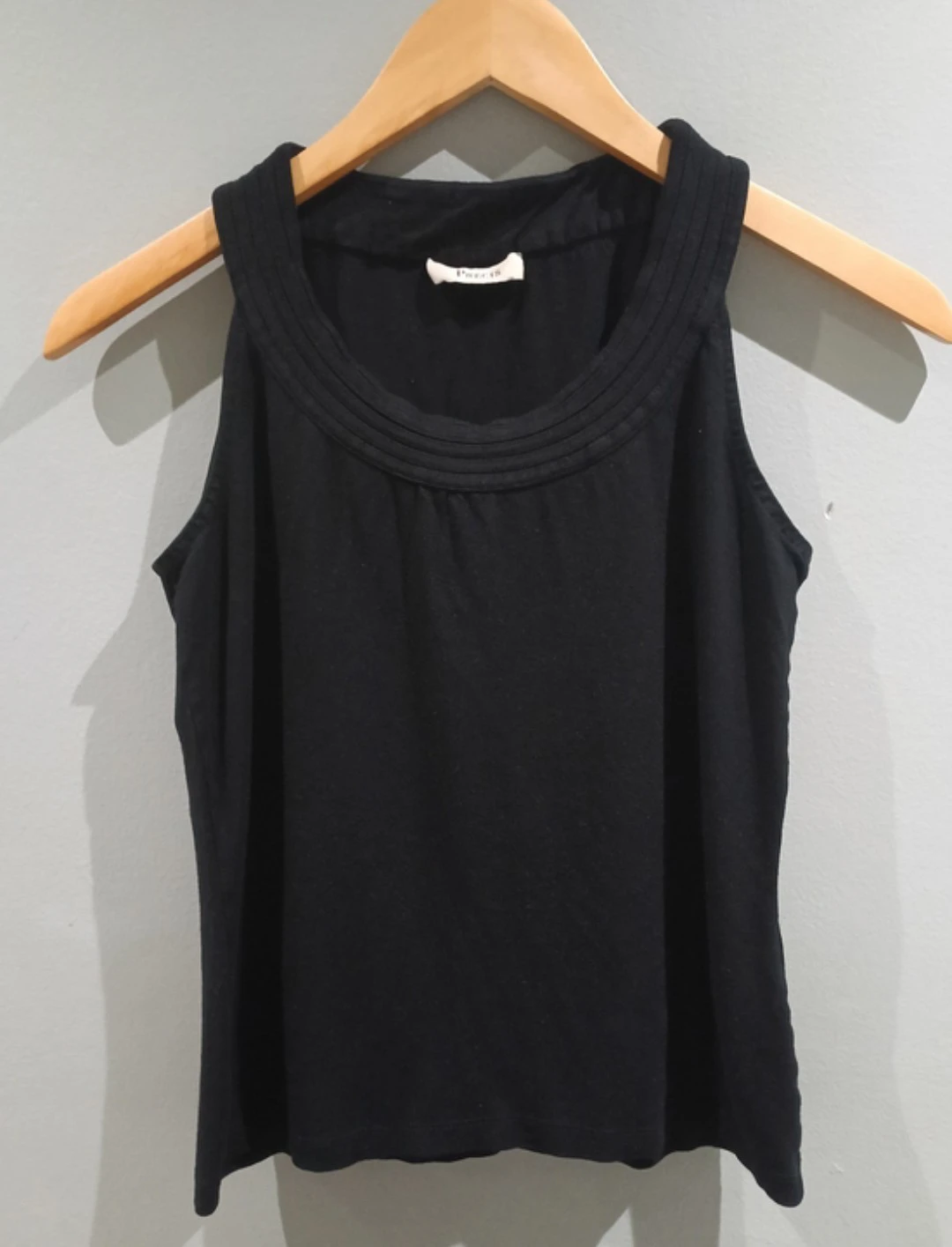 URGENT SALE! Precis Women's Black Sleeveless Tank Top Sz S