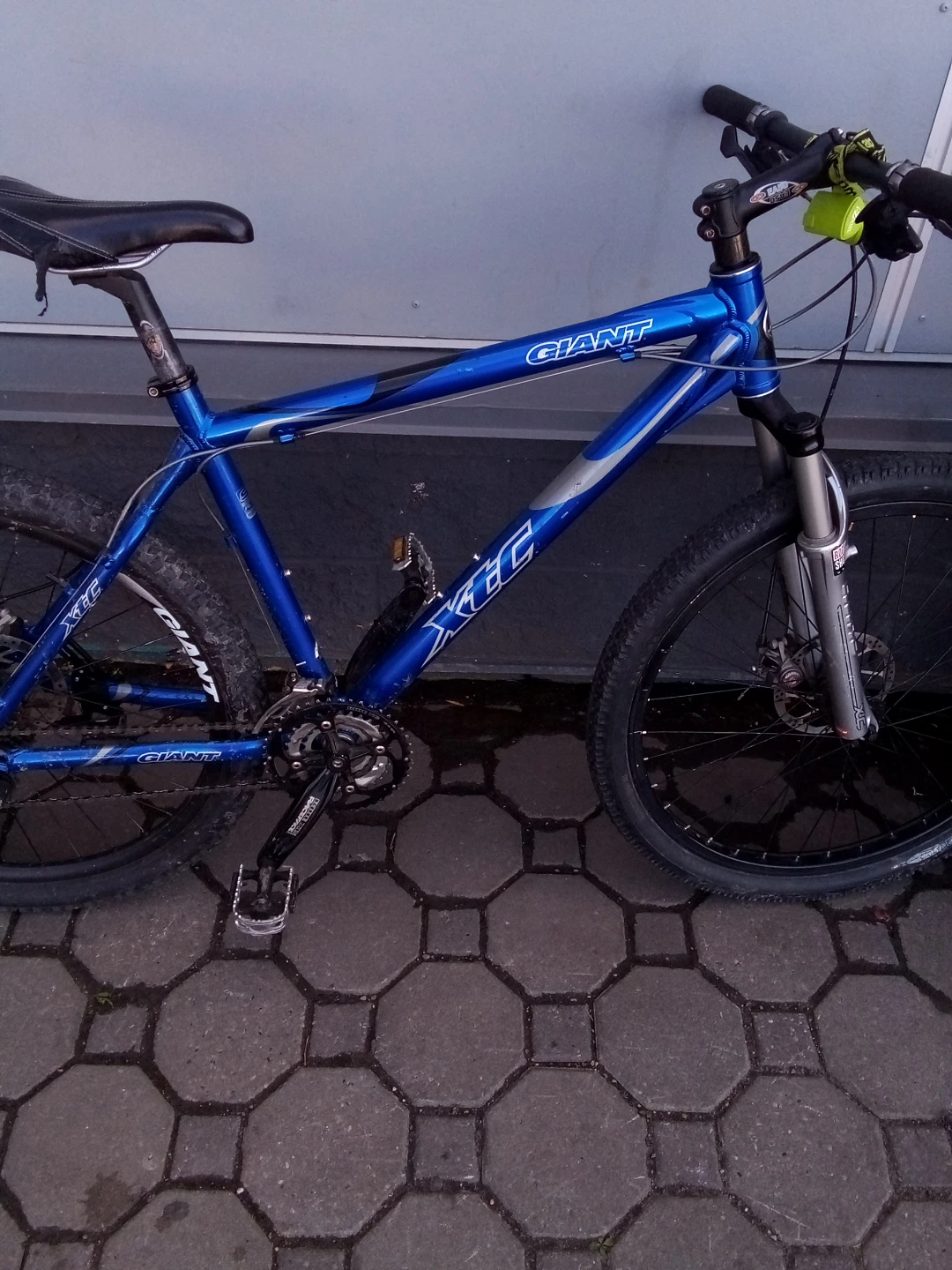 Giant XTC Mountain Bike - photo 4
