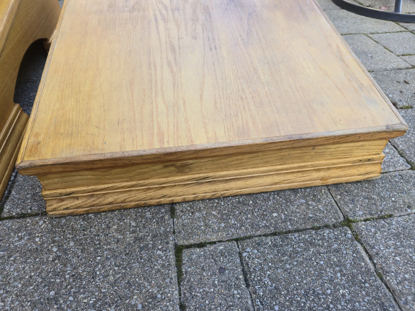 Custom Oak Cornhole Boards – Built-In Beer Holders – Set of 2 - photo 3