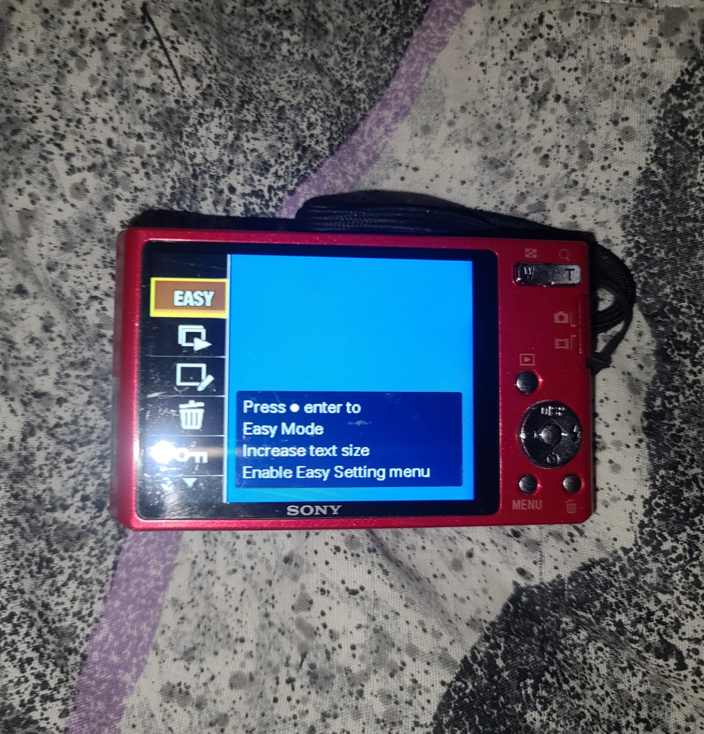 Sony Cyber-shot Digital Camera with Charger and Cables - photo 2