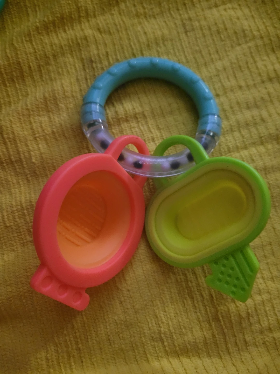 Sassy Pop n' Push Teethable Keys,
