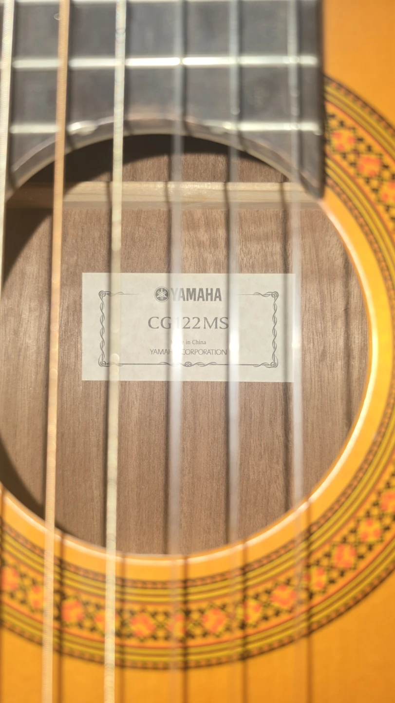 Yamaha CG122MS Classical Guitar - photo 3