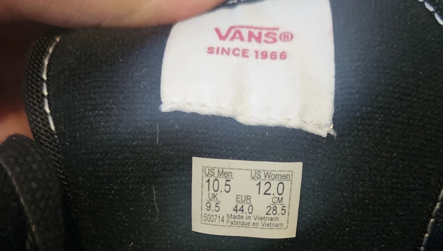 Vans men's 10.5 brand new - photo 3