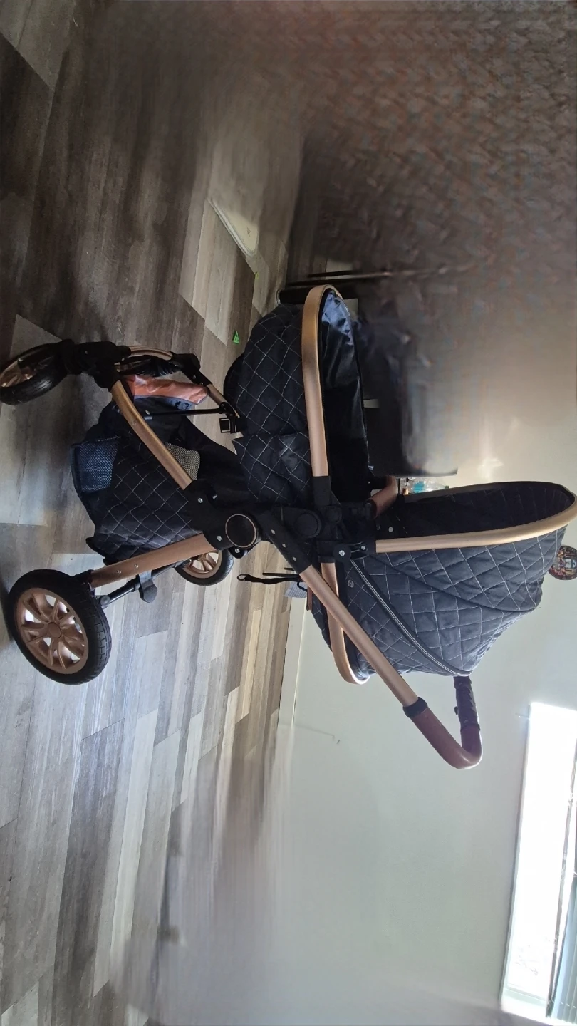 Baby Stroller with Quilted Navy Fabric - photo 3