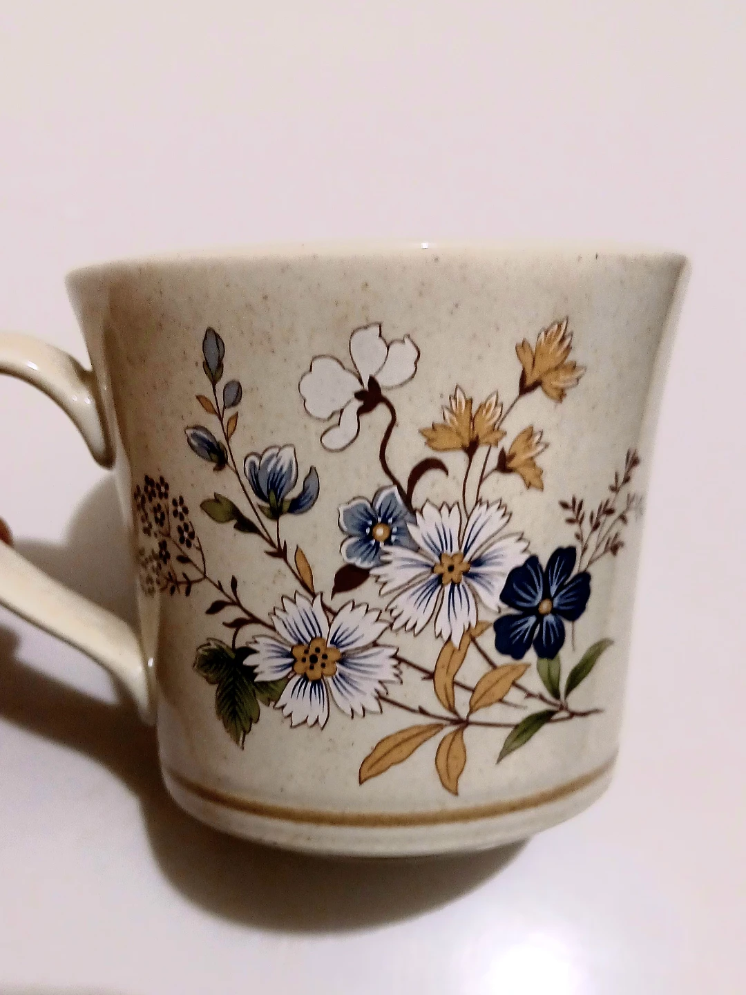 Vtg. Royal Doulton Lambethware Fairford Mug