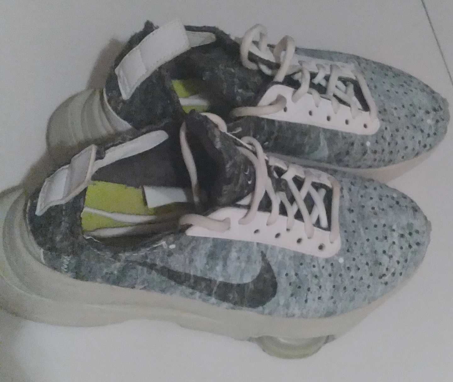 Nike Sneakers - photo 2