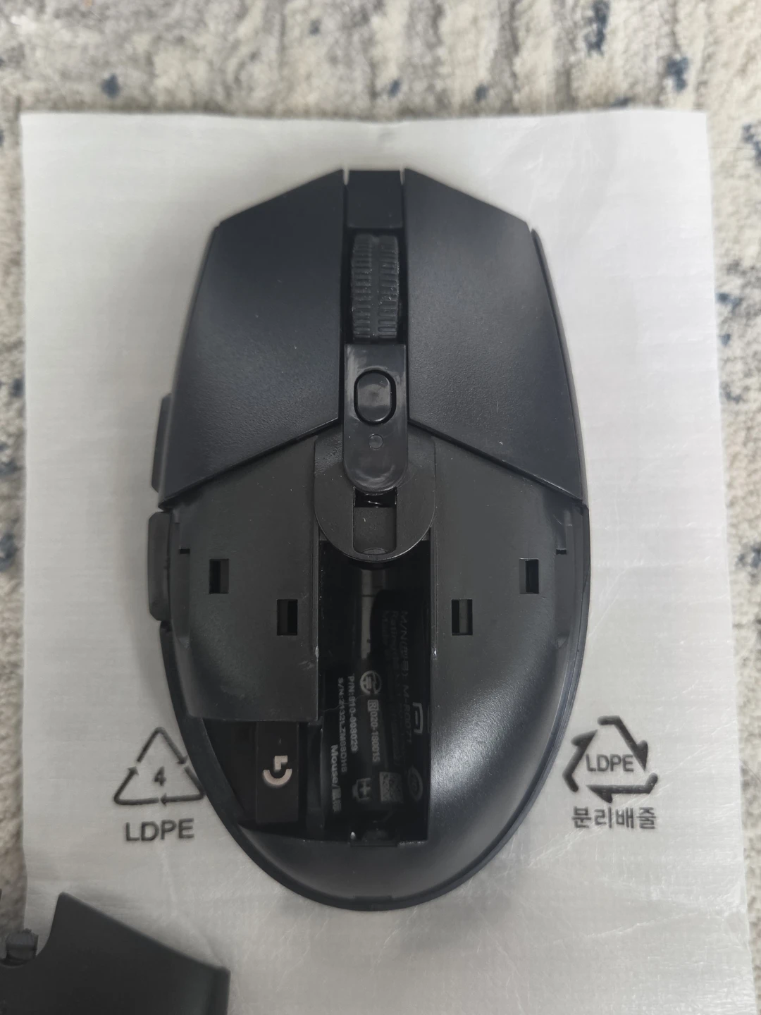 Logitech G304 LIGHTSPEED Wireless Gaming Mouse - photo 3