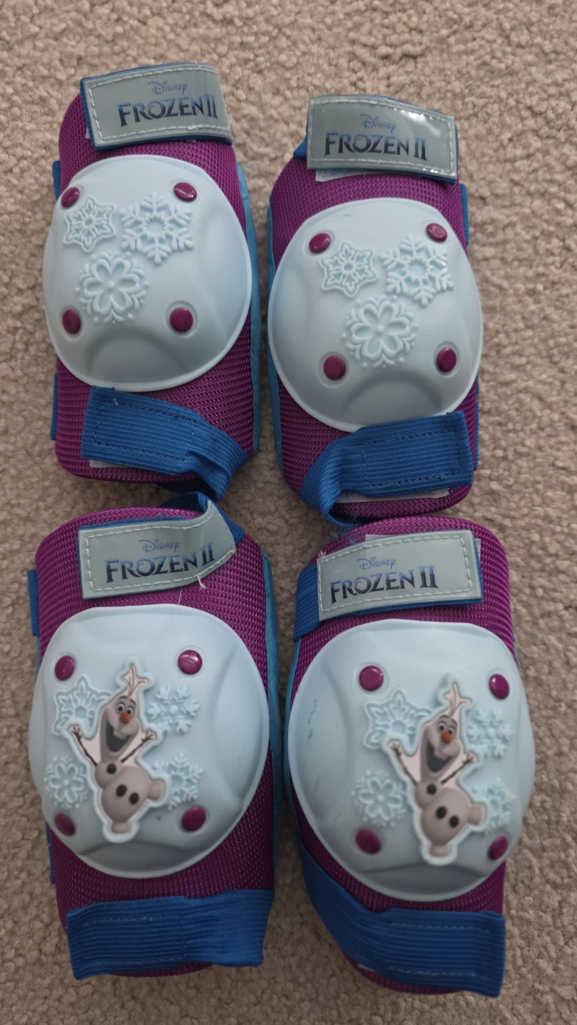 Disney Frozen II Knee and Elbow Pads Set