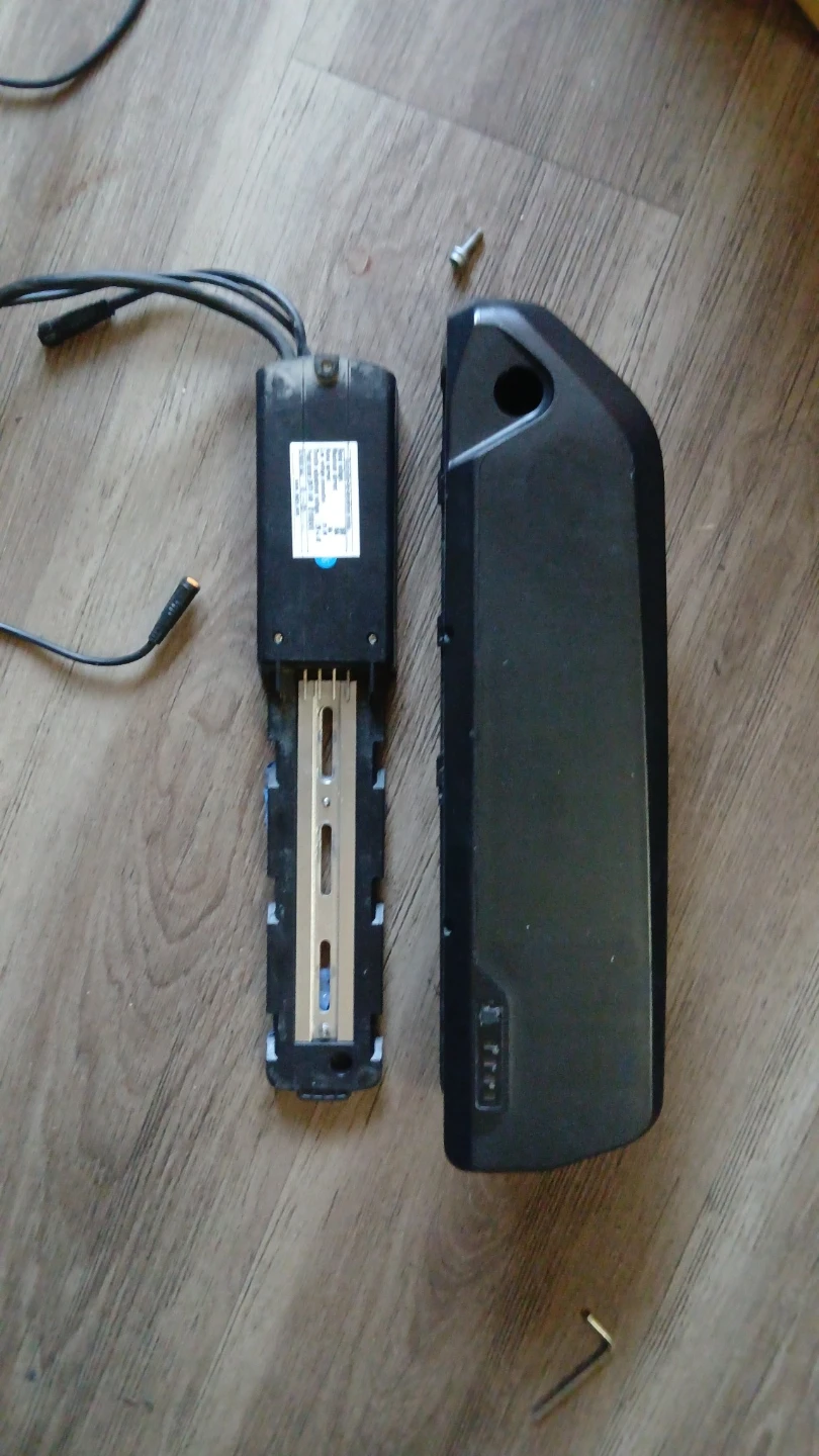 E-Bike Lithium Battery Pack - photo 2