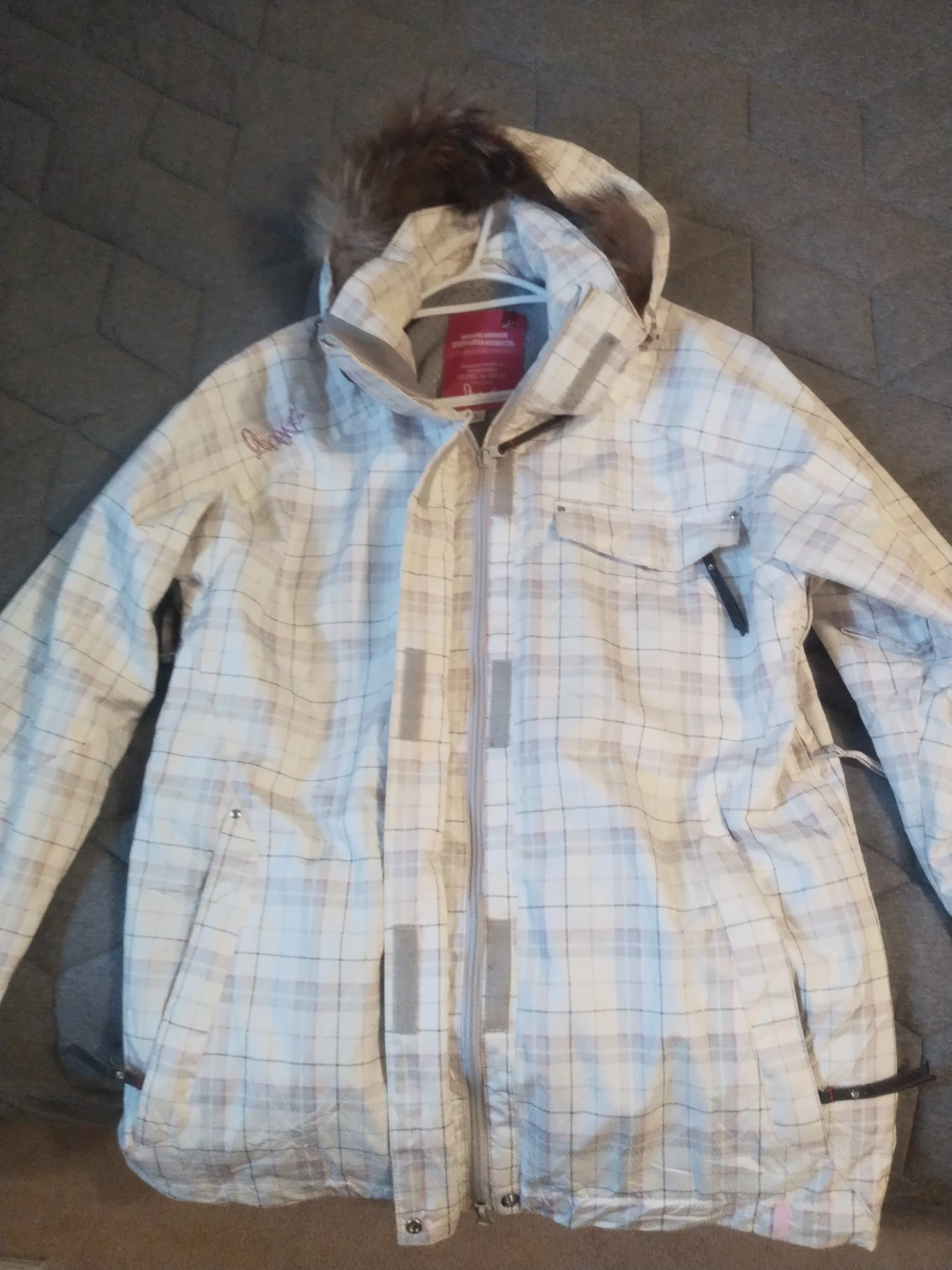 Womens Avalanche Pentacle Snowboard Jacket (L)