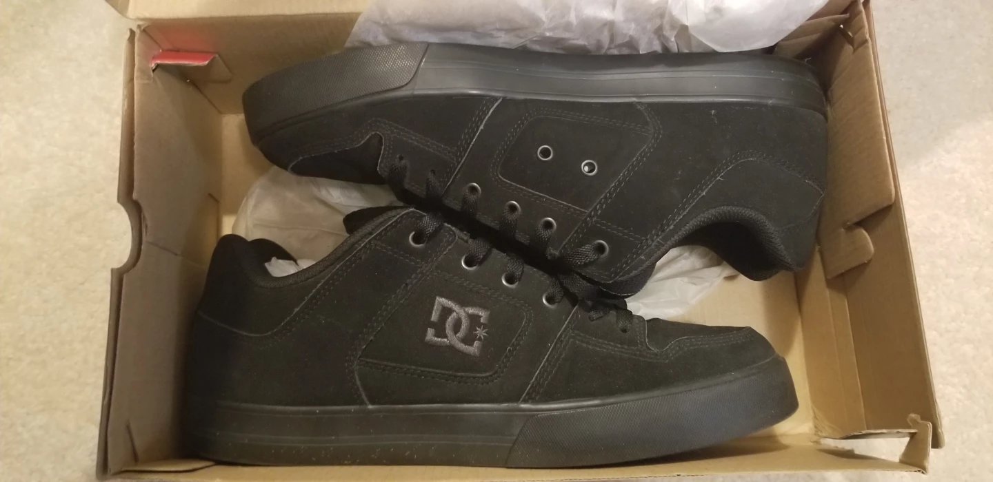 DC Shoes Pure Black Sneakers Size 12 - photo 3