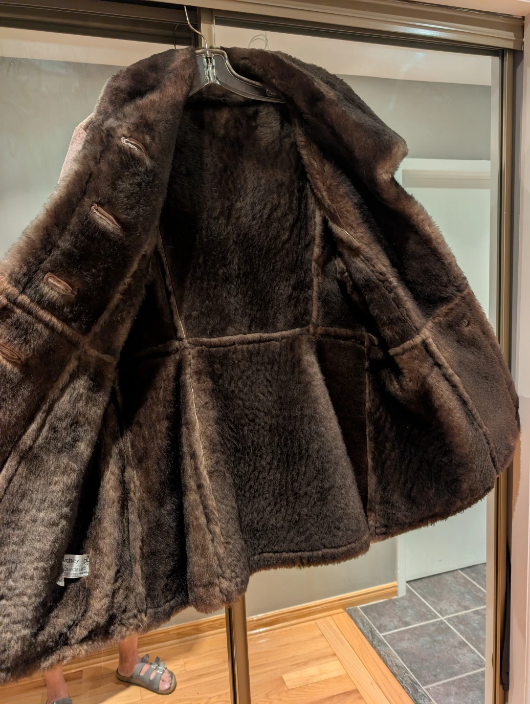 Woman's Ardney Suede Lamb Wool Coat Size 15/16 - photo 3