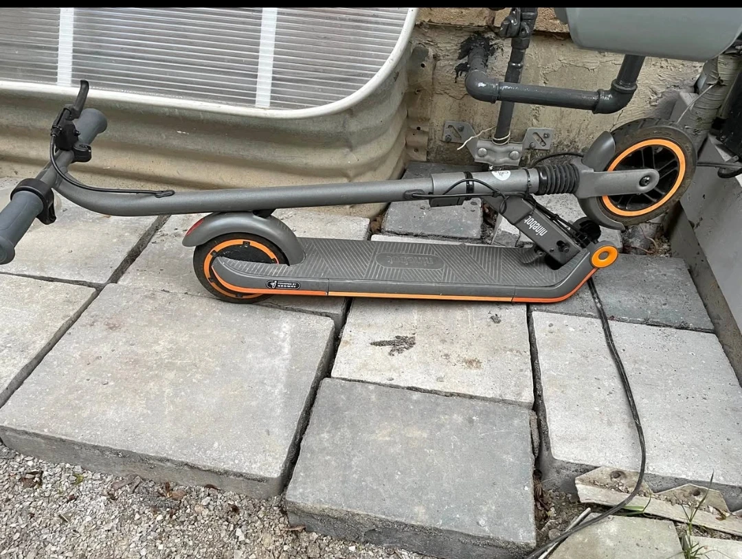 Ninebot kick escooter (kids)
