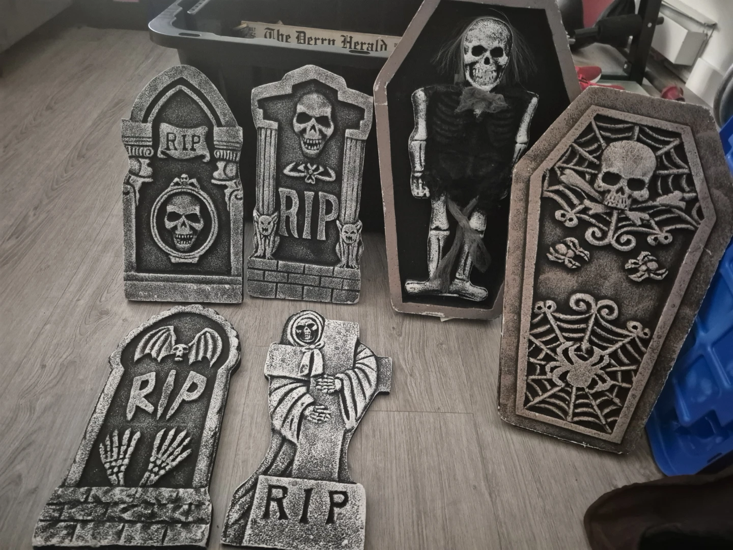 Large Collection of Halloween Decor and Props - photo 3