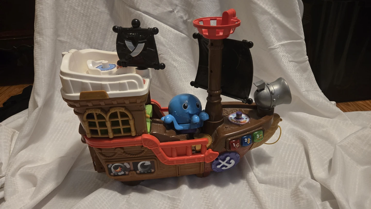 VTech Pirate Ship Toy