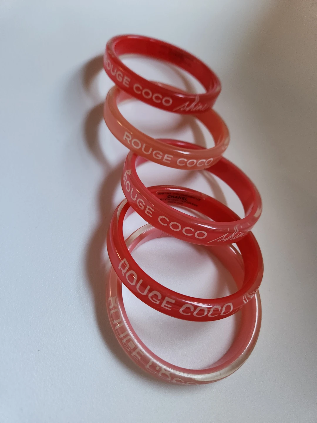 Set of 5 Chanel Rouge Coco Shine Bangles - photo 3