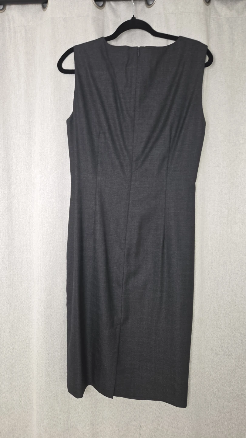 MaxMara Sleeveless Dress, Size 12 - photo 3