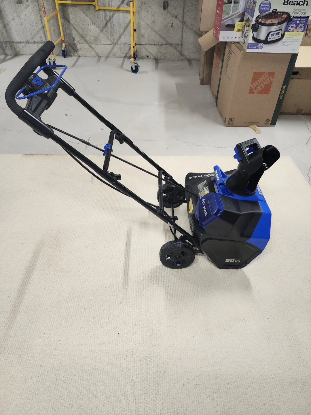 Kobalt 40V MAX Cordless Snowblower – Excellent Condition - photo 3
