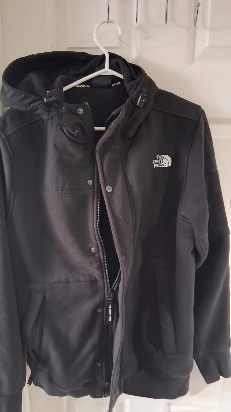 The North Face Fleece Lined Hoodie, Black, Size Medium