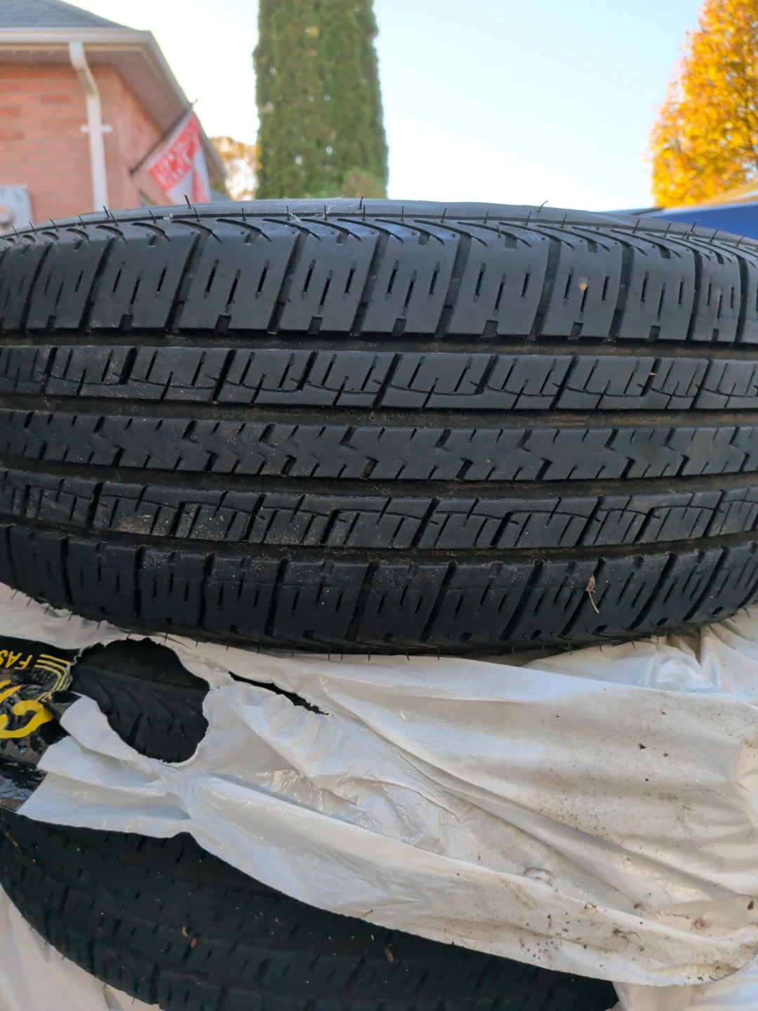 All season tires - photo 2