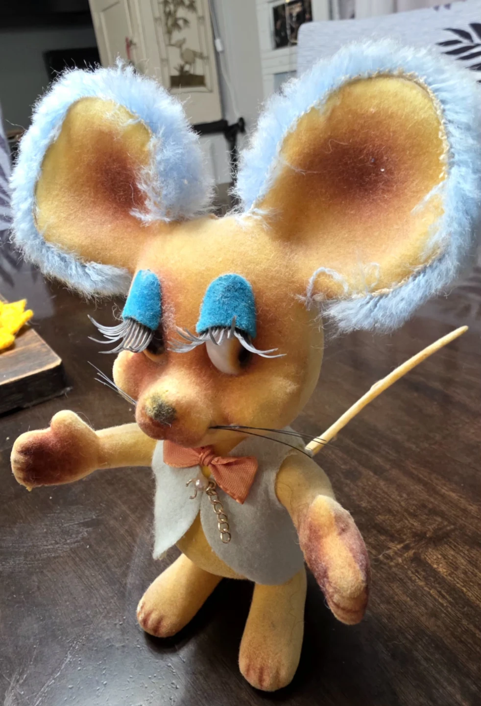 Vintage Mouse Figurine with Blue Ears - photo 2