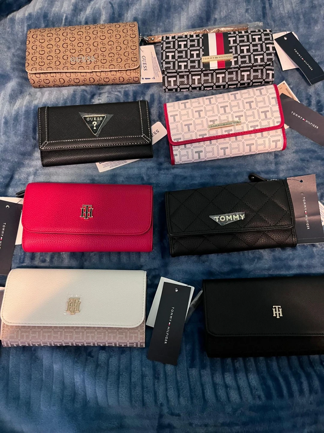 Tommy Hilfiger Monogram Crossbody Bag - photo 5