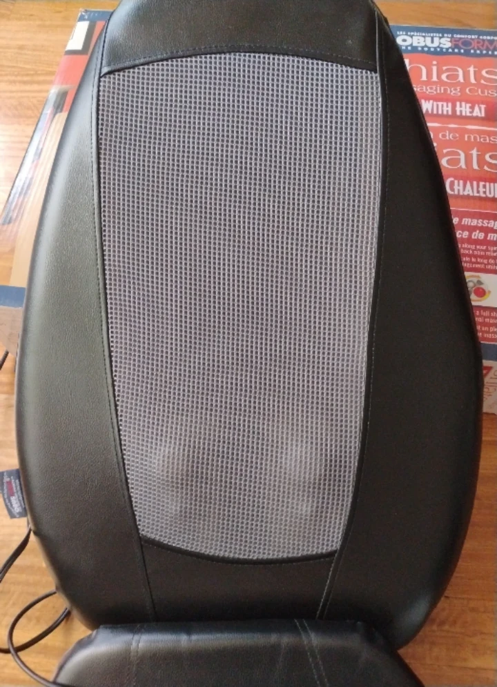 ObusForme Shiatsu Massaging Cushion - photo 4