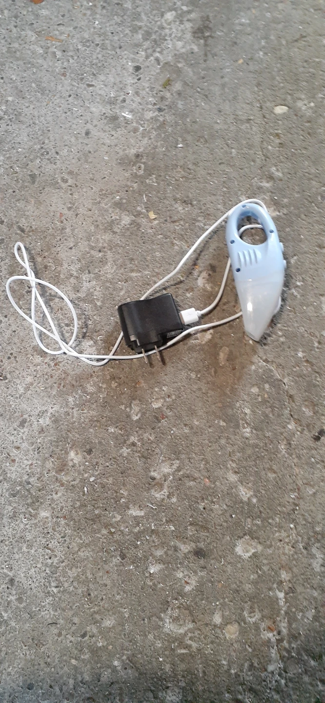 Portable Handheld Vacuum - photo 2