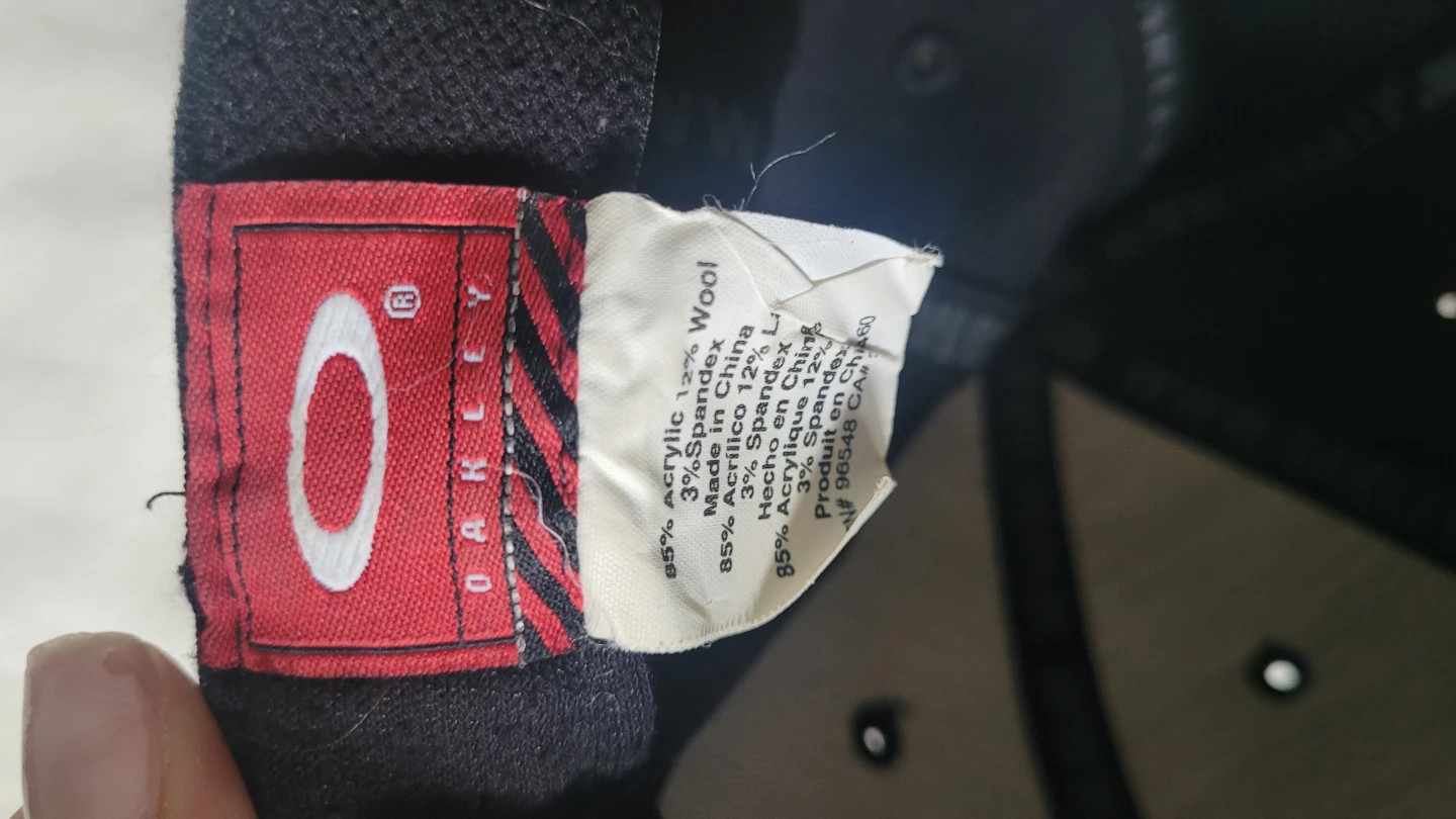Oakley black baseball cap - photo 2
